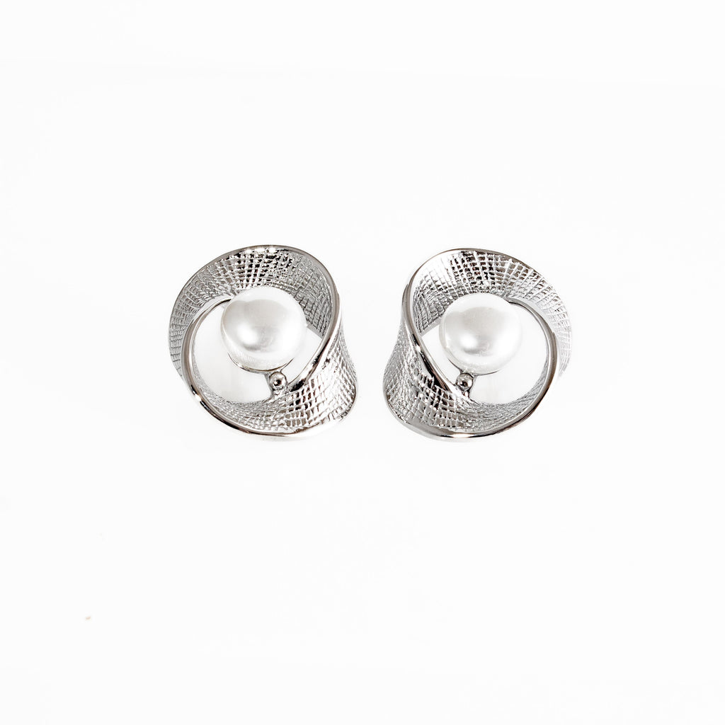 Aretes Aura